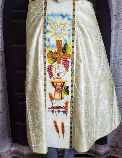 CHASUBLE PICTORIAL BACK