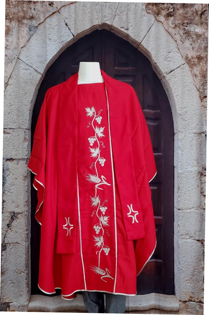 Red Chasuble Silver Vine