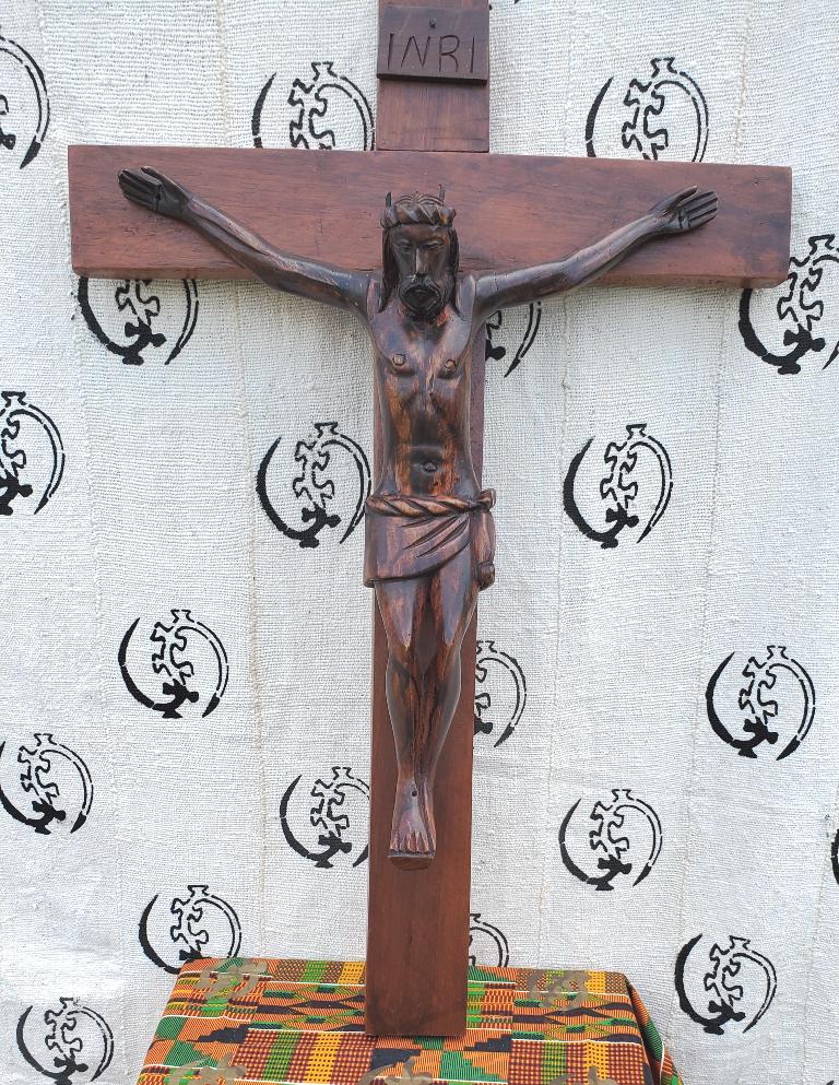 Crucifix Dark Brown